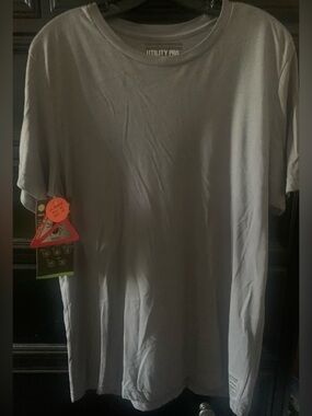 Men’s Short-Sleeve  Insect Repellent Crew Tee in Gray